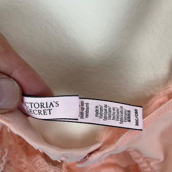 Victoria's Secret Sheer Lace Balconette Bra 36C - Picture 4 of 4